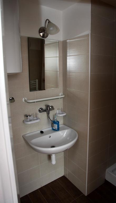 Apartmán Skalka Mnichovo Hradiste Exterior foto